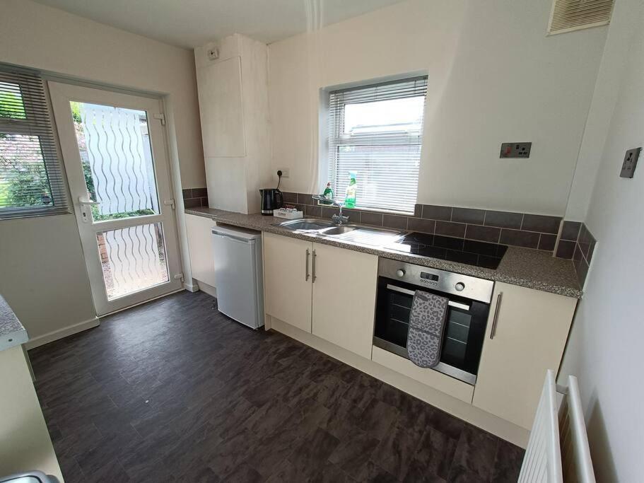 Alton Towers/foxfield & Oak Barns/peak District Holiday home Wetleyrocks