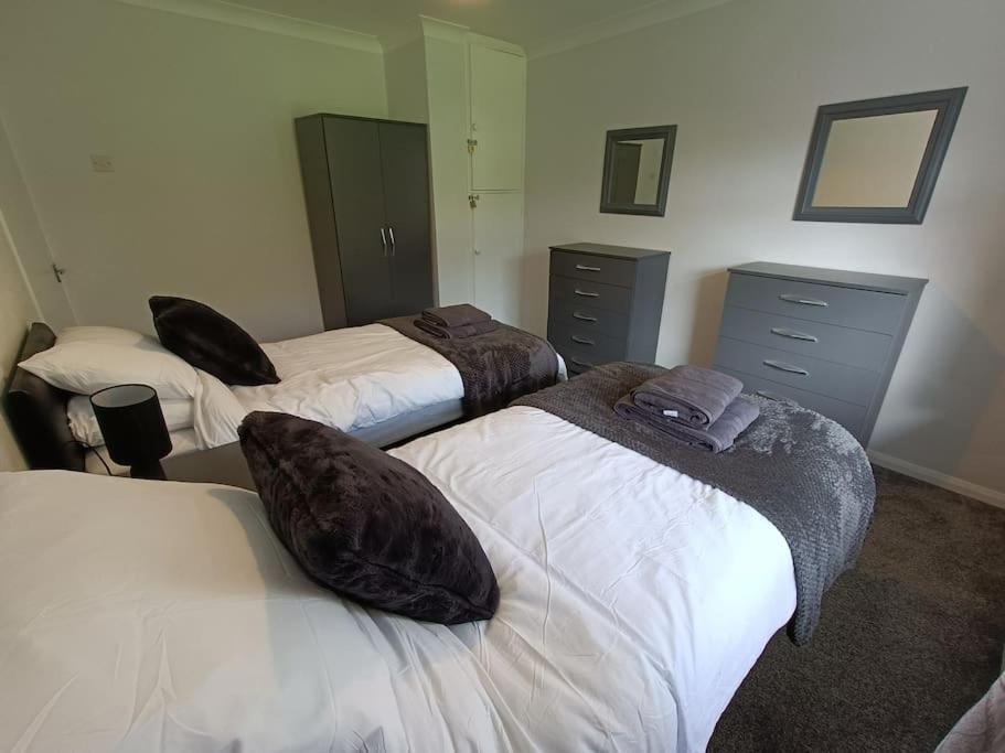 Alton Towers/foxfield & Oak Barns/peak District Holiday home Wetleyrocks